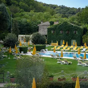 4* Hotel Terme Preistoriche Resort & Spa